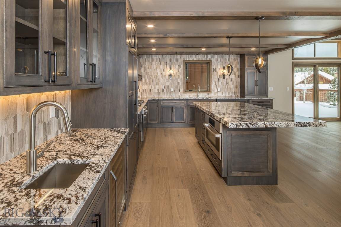 Black Eagle Lodge Condo - Residential