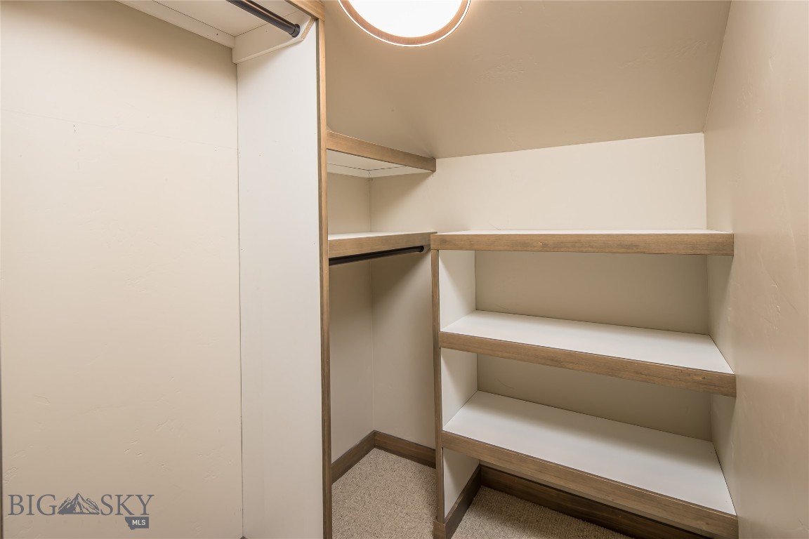 Black Eagle Lodge Condo - Residential