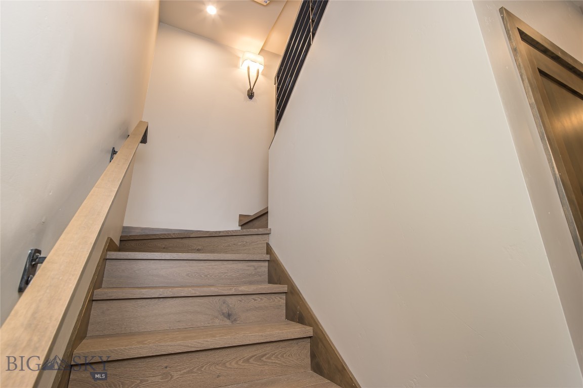 Black Eagle Lodge Condo - Residential