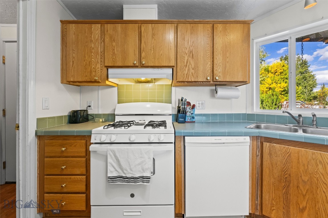 River Rock and Royal Village - Residential