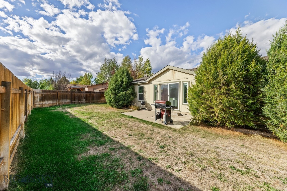 River Rock and Royal Village - Residential