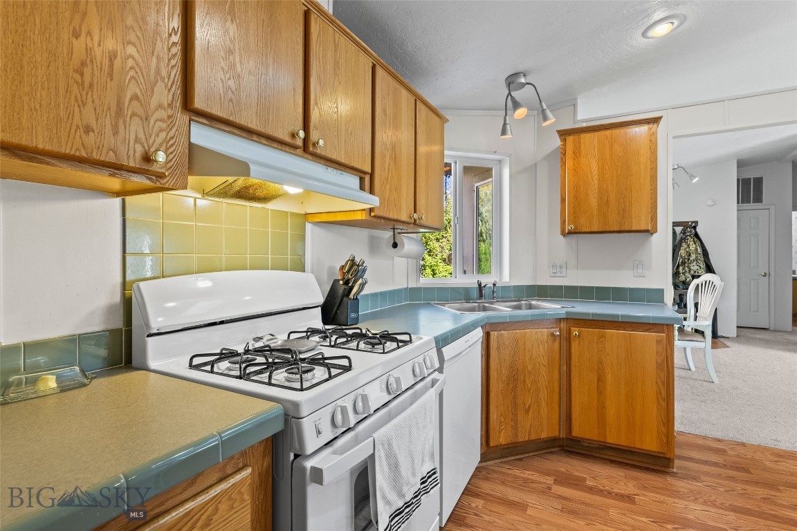 River Rock and Royal Village - Residential