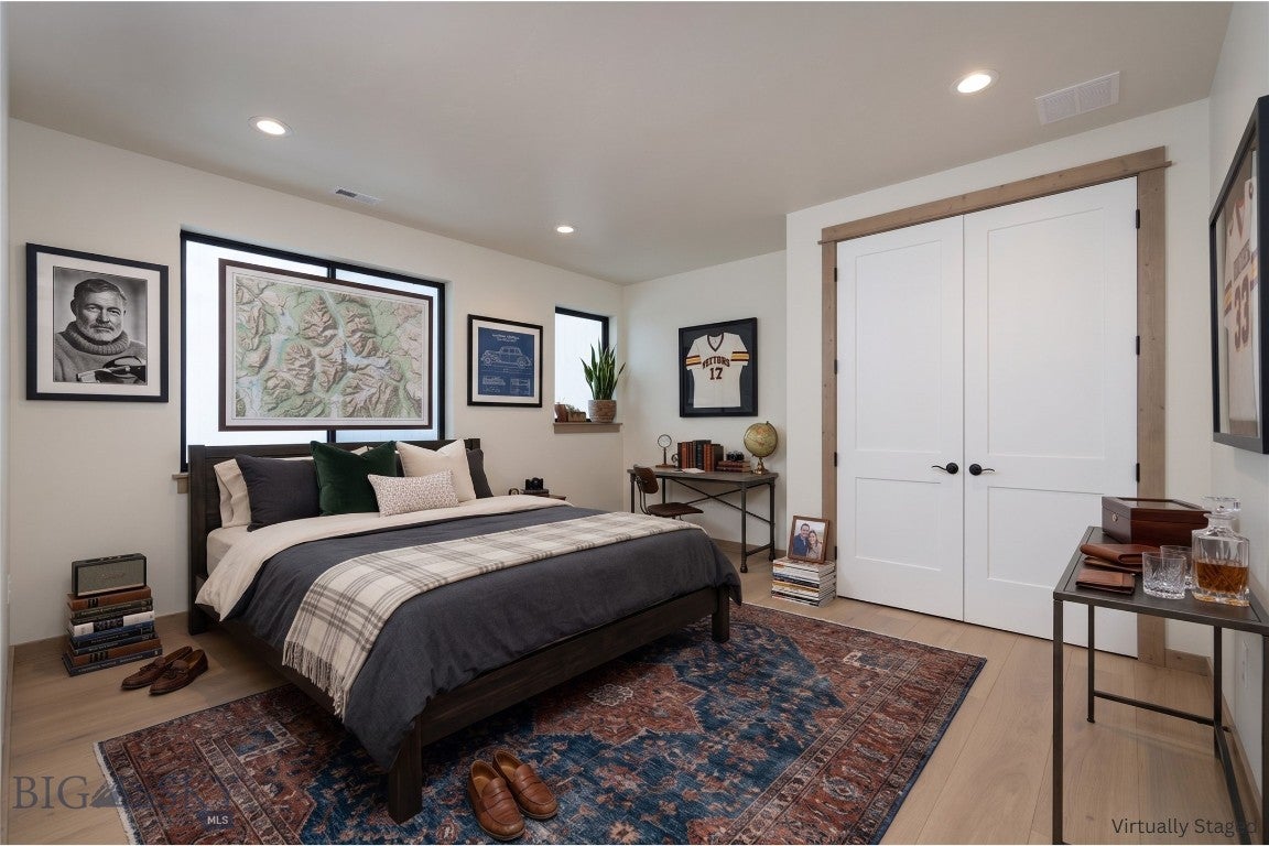 2509 Fremont Street