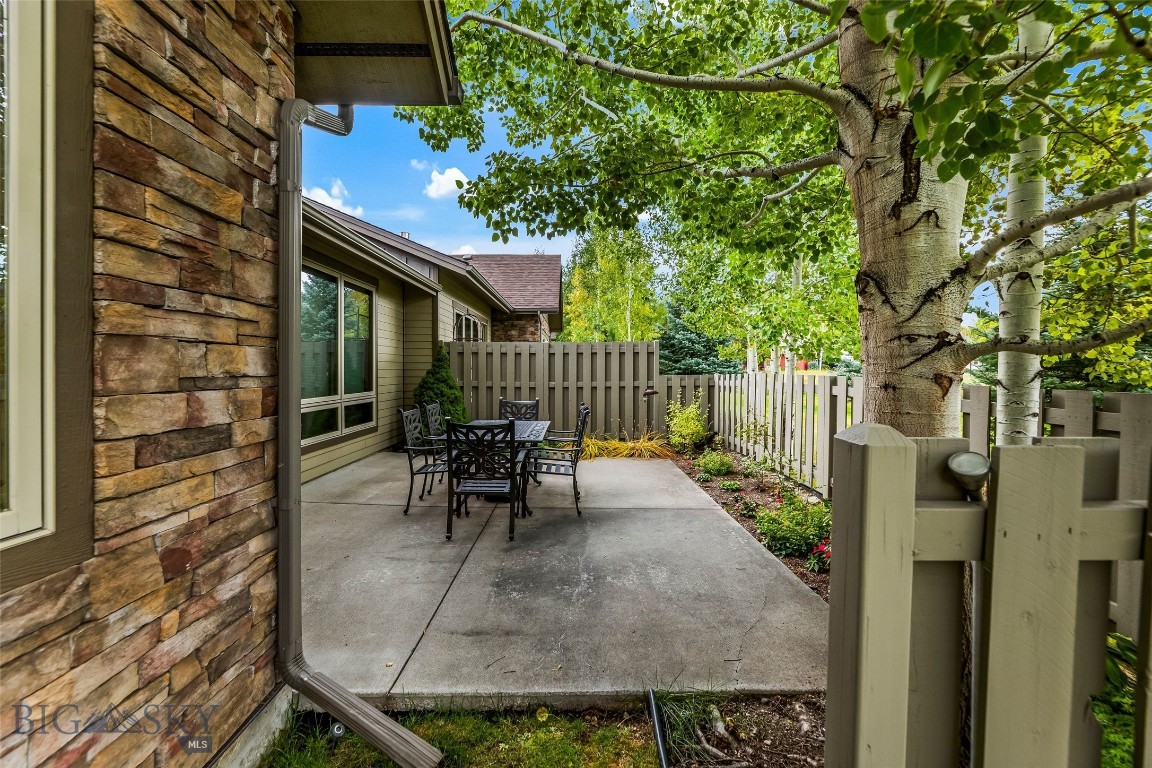 South Meadow Condos - Residential