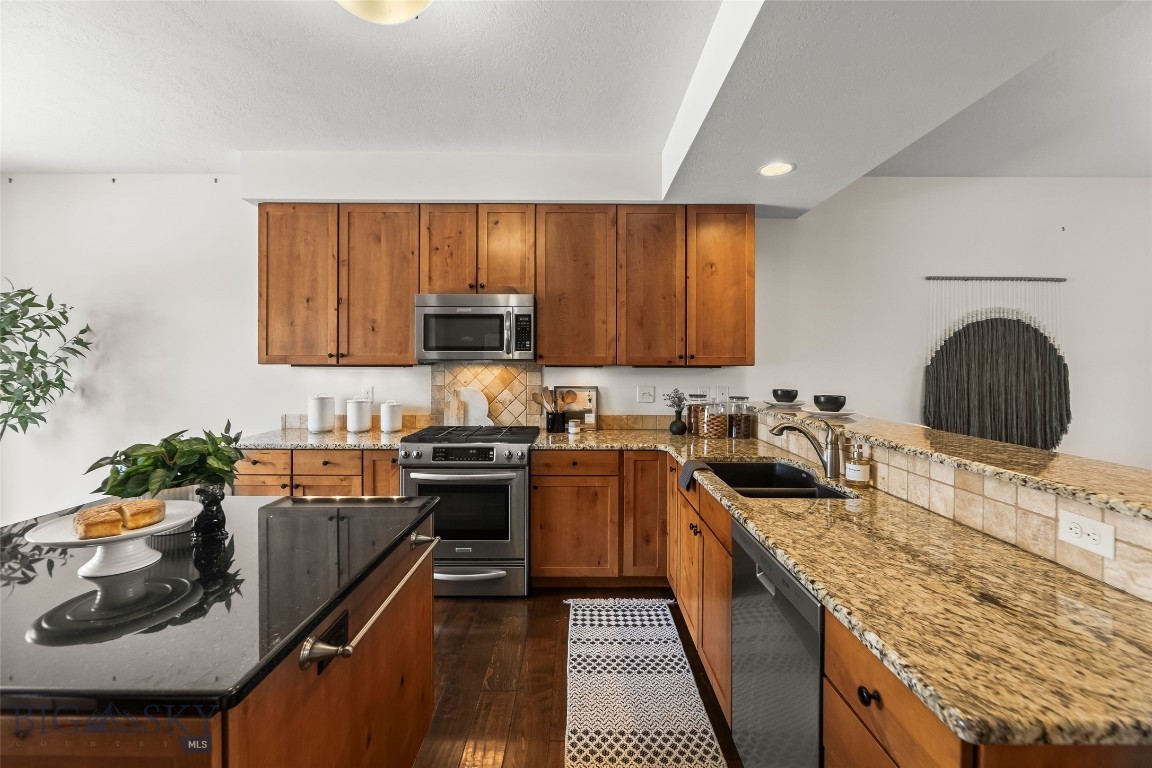 South Meadow Condos - Residential