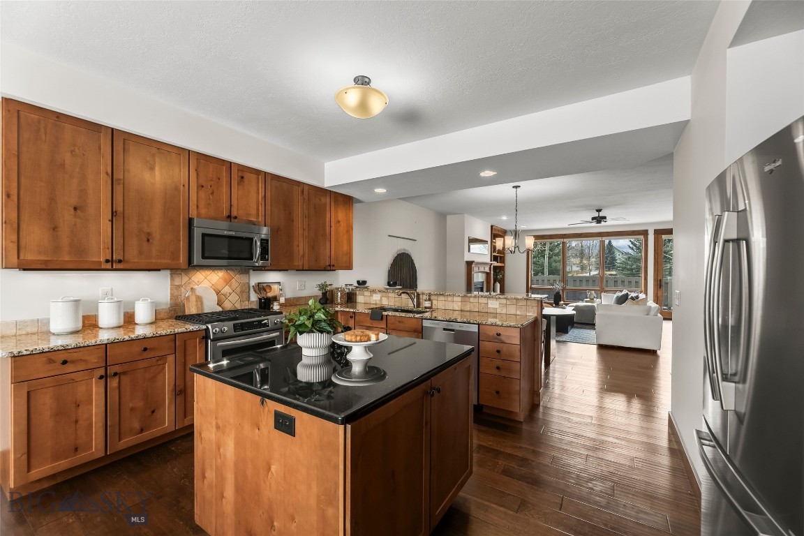 South Meadow Condos - Residential