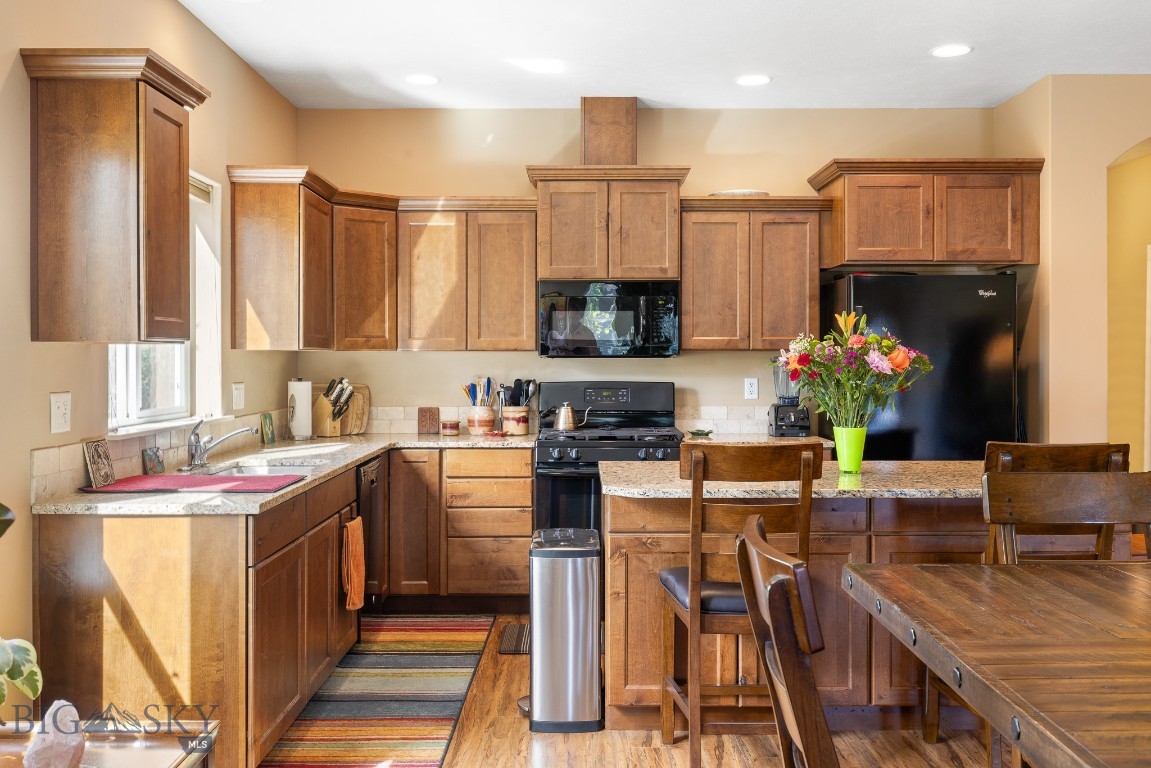 Bozeman, Montana 59718, United States, 3 Bedrooms Bedrooms, ,2 BathroomsBathrooms,Residential,Active,196075