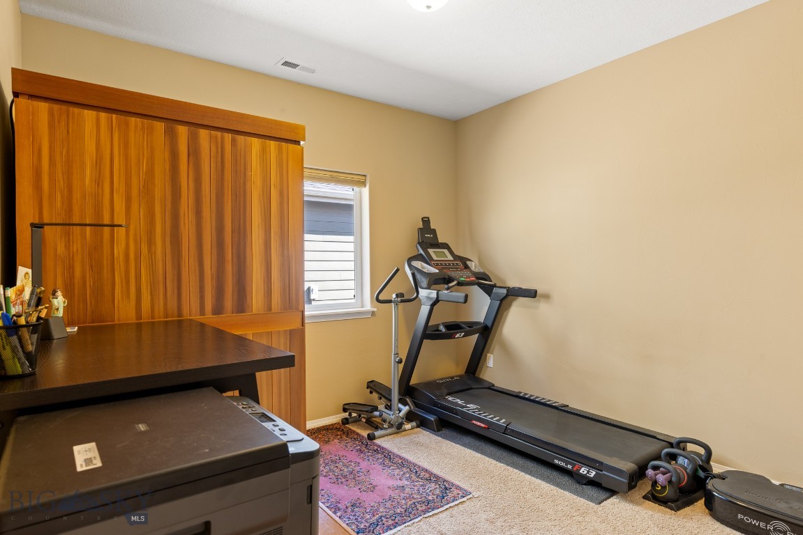 Bozeman, Montana 59718, United States, 3 Bedrooms Bedrooms, ,2 BathroomsBathrooms,Residential,Active,196075