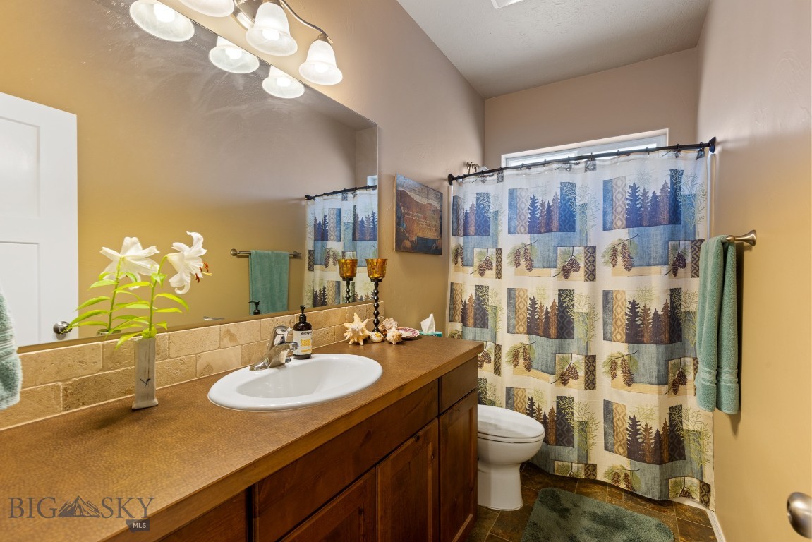 Bozeman, Montana 59718, United States, 3 Bedrooms Bedrooms, ,2 BathroomsBathrooms,Residential,Active,196075