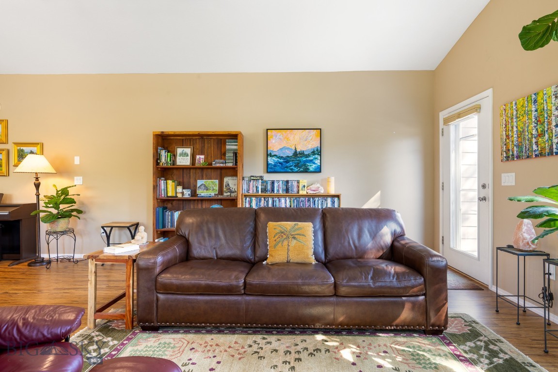 Bozeman, Montana 59718, United States, 3 Bedrooms Bedrooms, ,2 BathroomsBathrooms,Residential,Active,196075