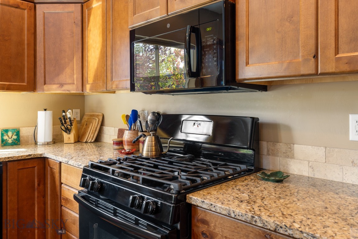 Bozeman, Montana 59718, United States, 3 Bedrooms Bedrooms, ,2 BathroomsBathrooms,Residential,Active,196075