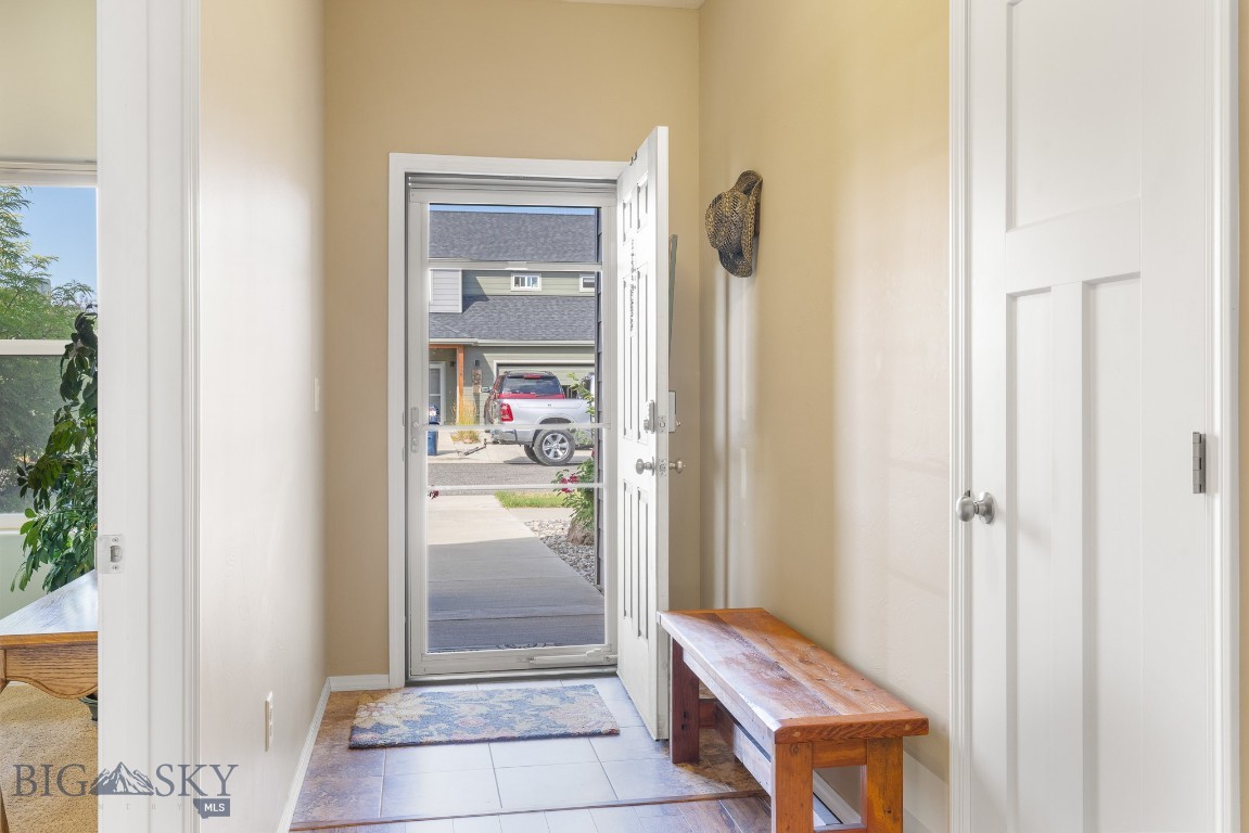 Bozeman, Montana 59718, United States, 3 Bedrooms Bedrooms, ,2 BathroomsBathrooms,Residential,Active,196075