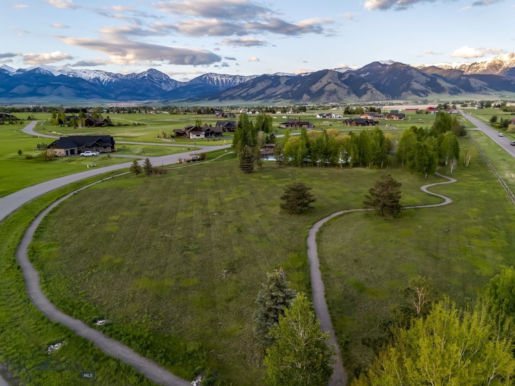 Spain Bridge Meadows - Residential