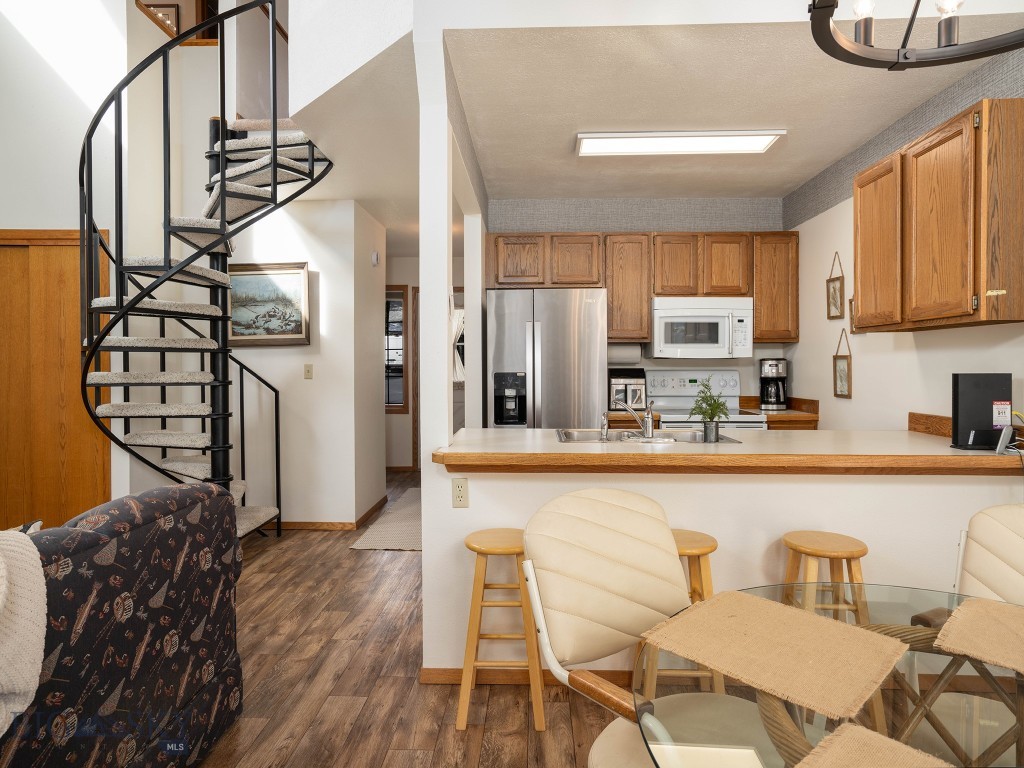 Big Sky Hidden Village Condo - Residential