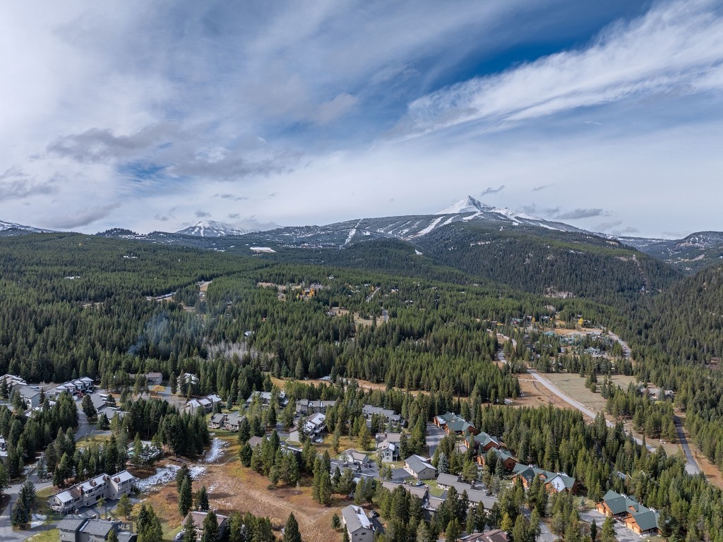 Big Sky Hidden Village Condo - Residential