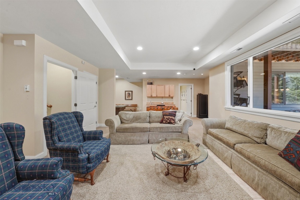 Sweetgrass Hill - Residential