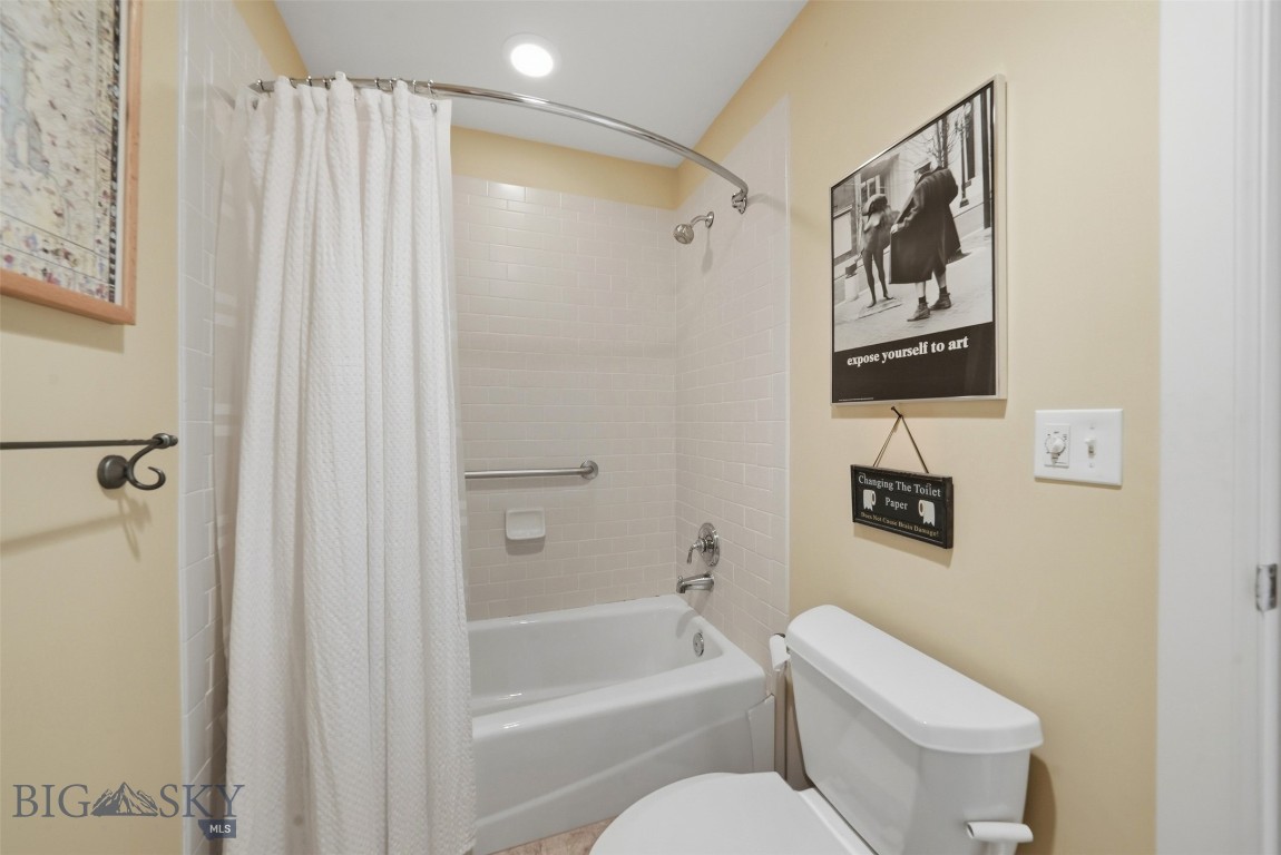 Sweetgrass Hill - Residential