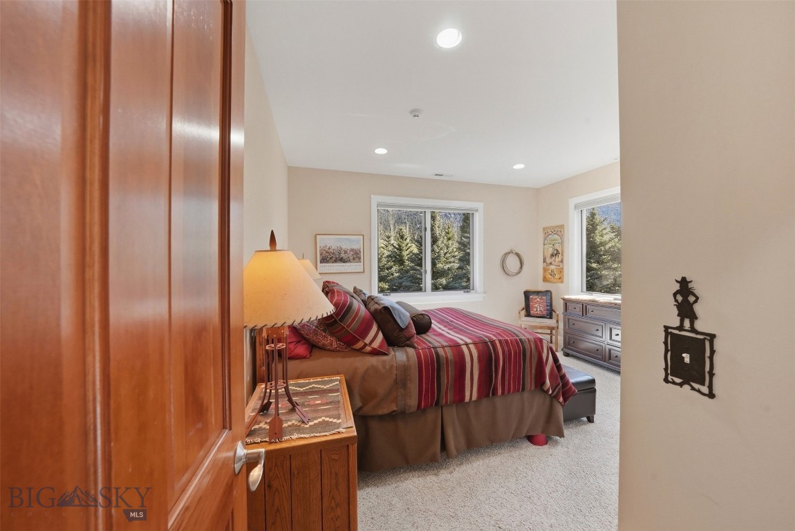 Sweetgrass Hill - Residential