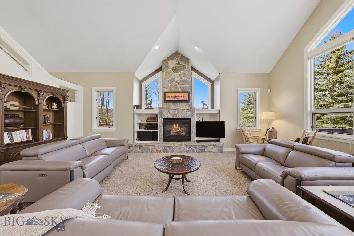 Sweetgrass Hill - Residential