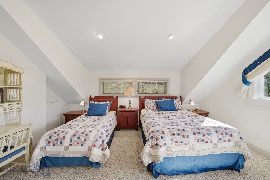 Sweetgrass Hill - Residential