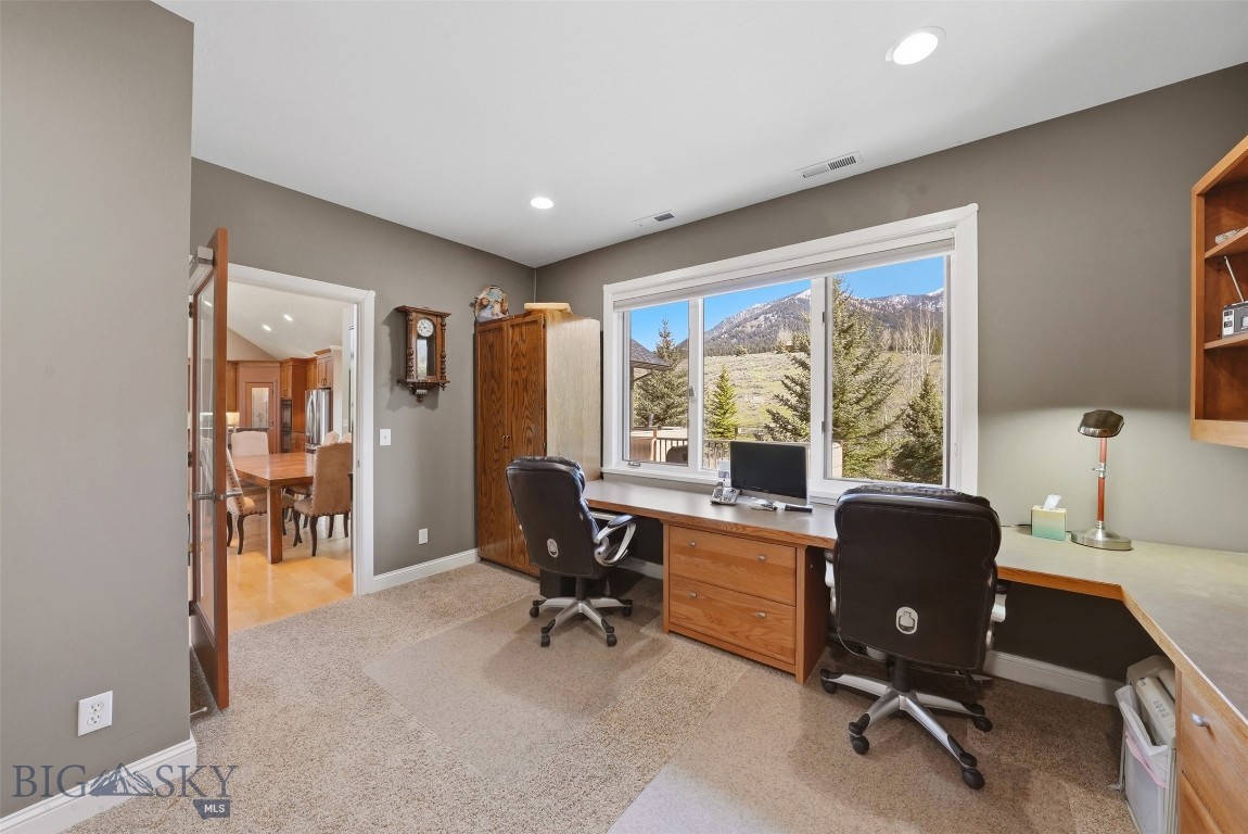 Sweetgrass Hill - Residential