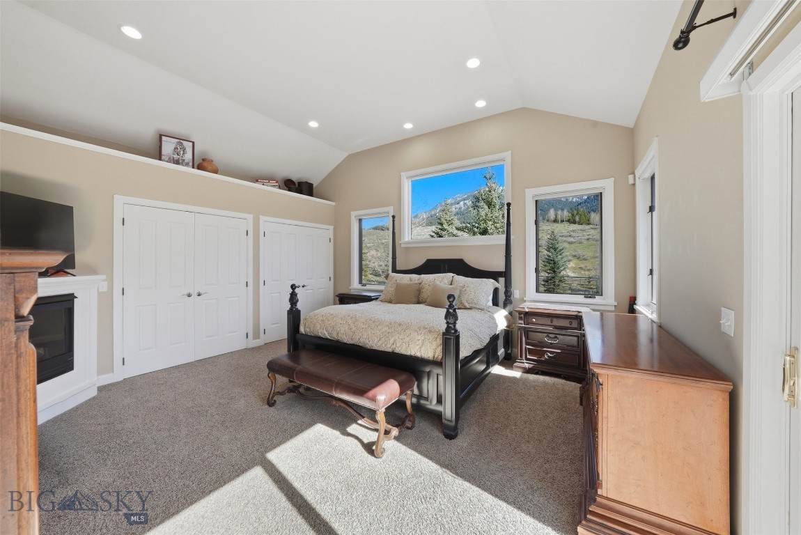Sweetgrass Hill - Residential