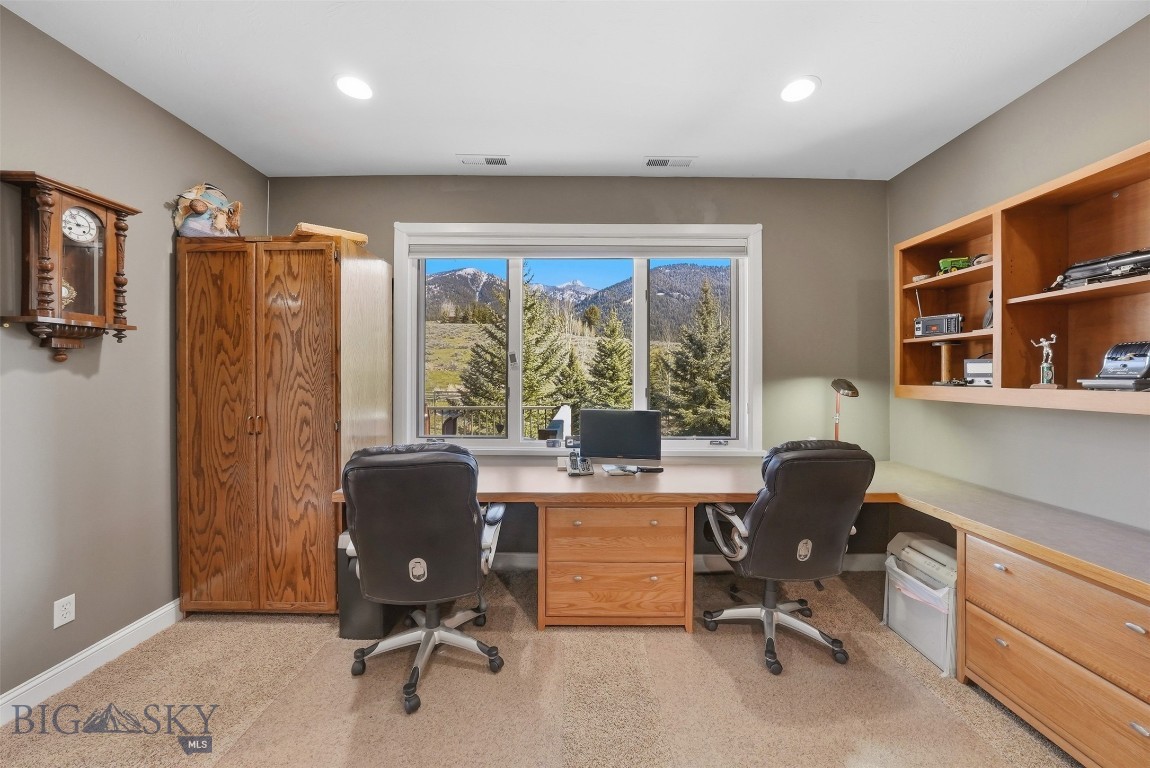 Sweetgrass Hill - Residential