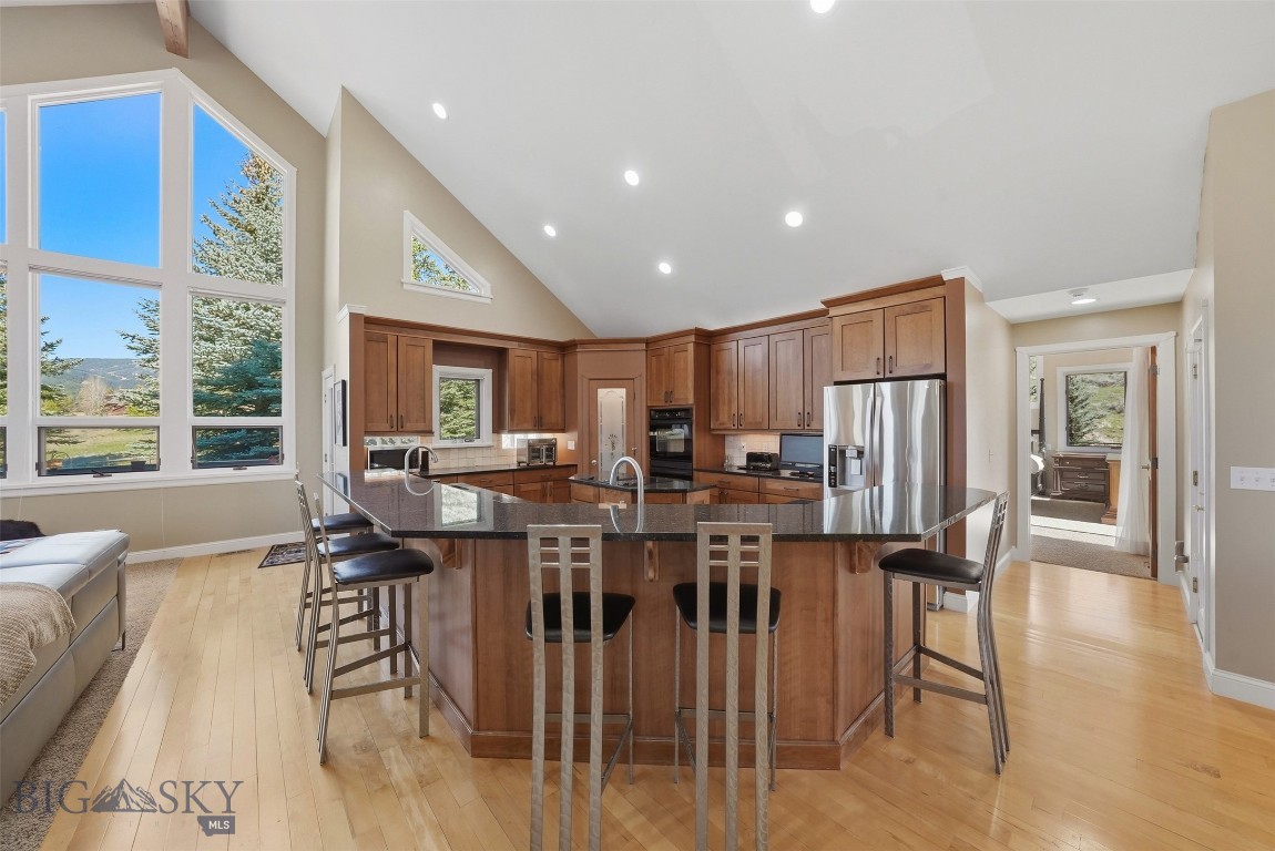 Sweetgrass Hill - Residential