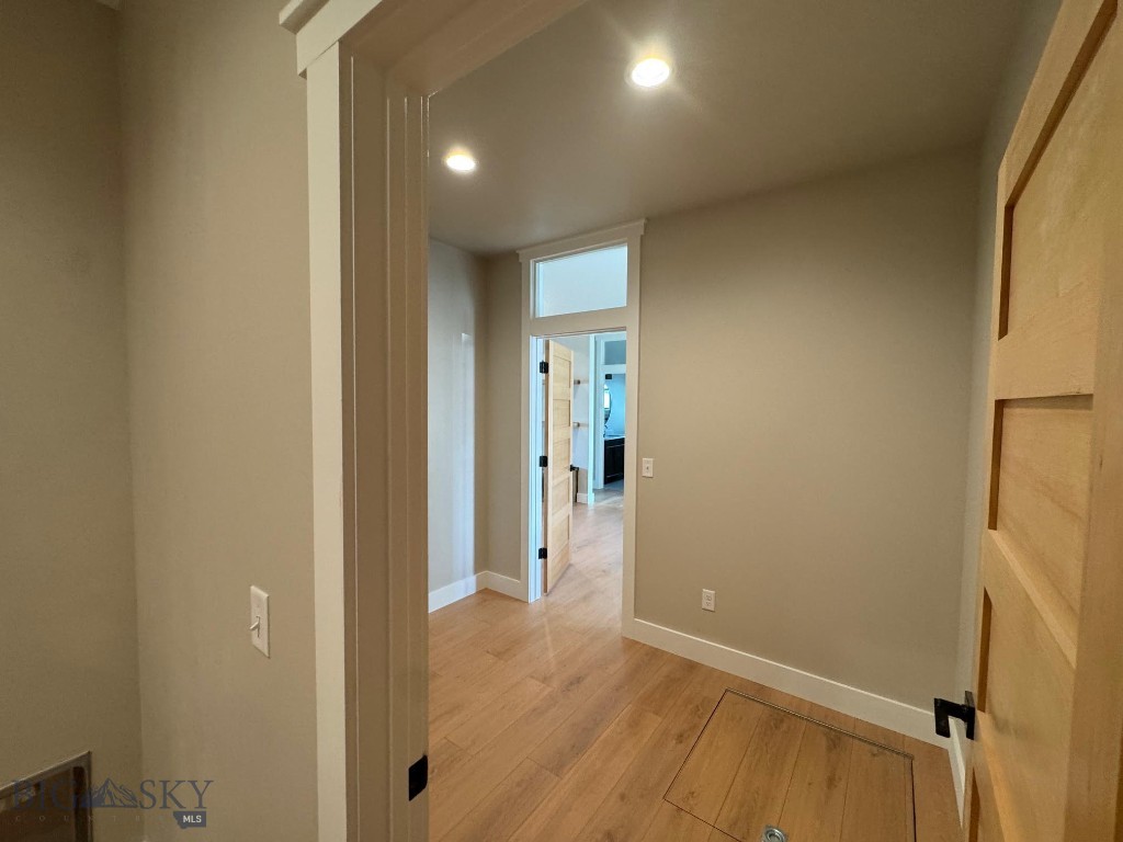 Manhattan Meadows - Residential