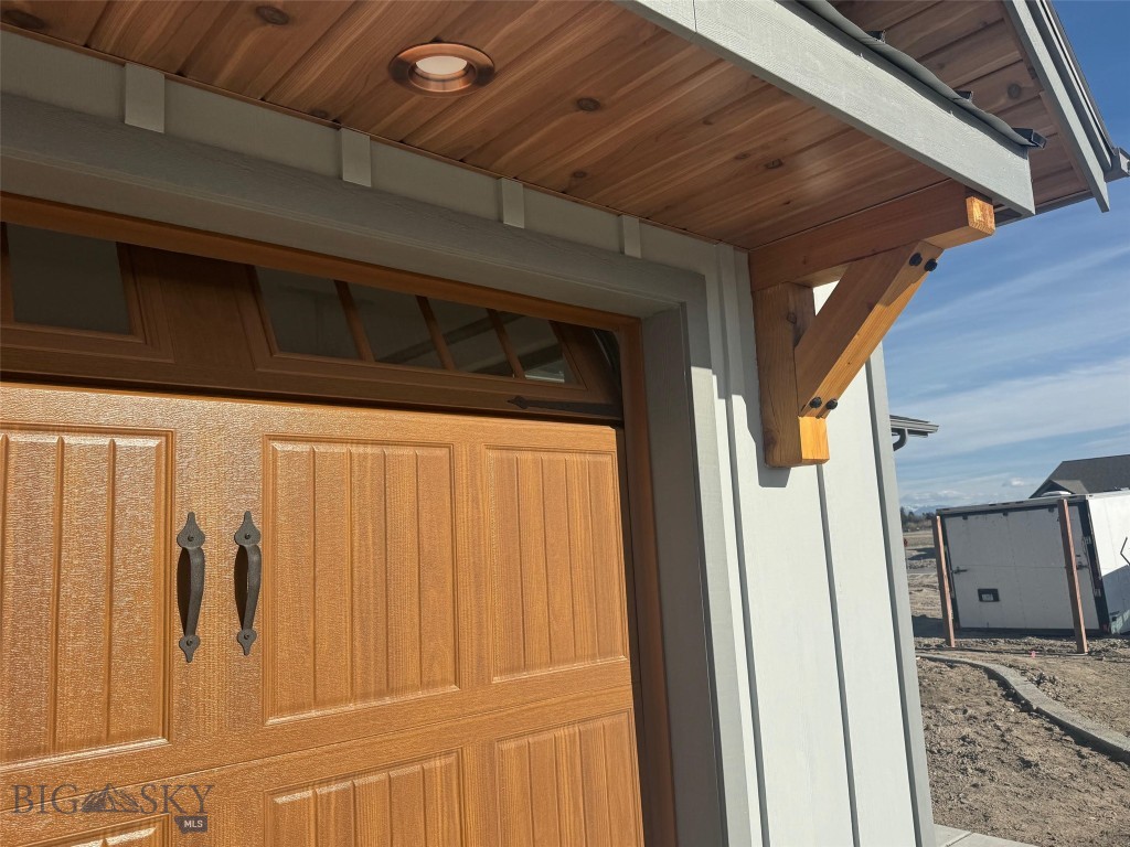 Manhattan Meadows - Residential