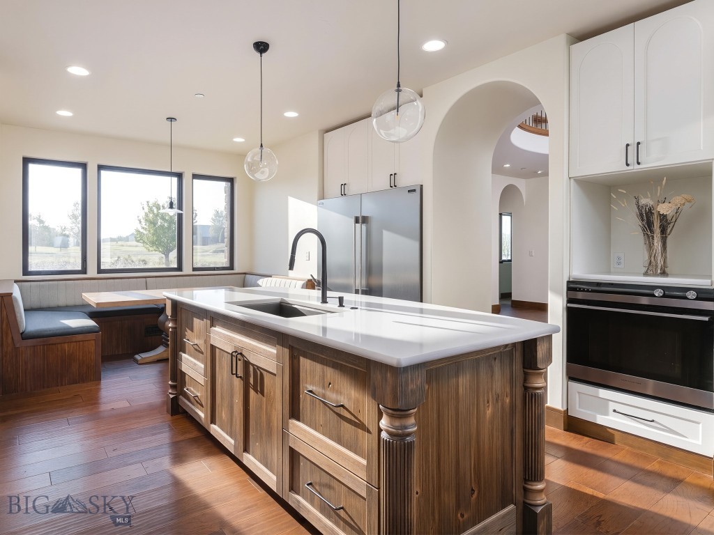 259 Prairie Glen Way