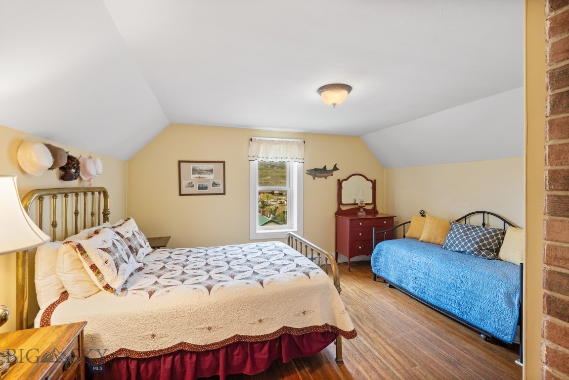 Scott - Residential