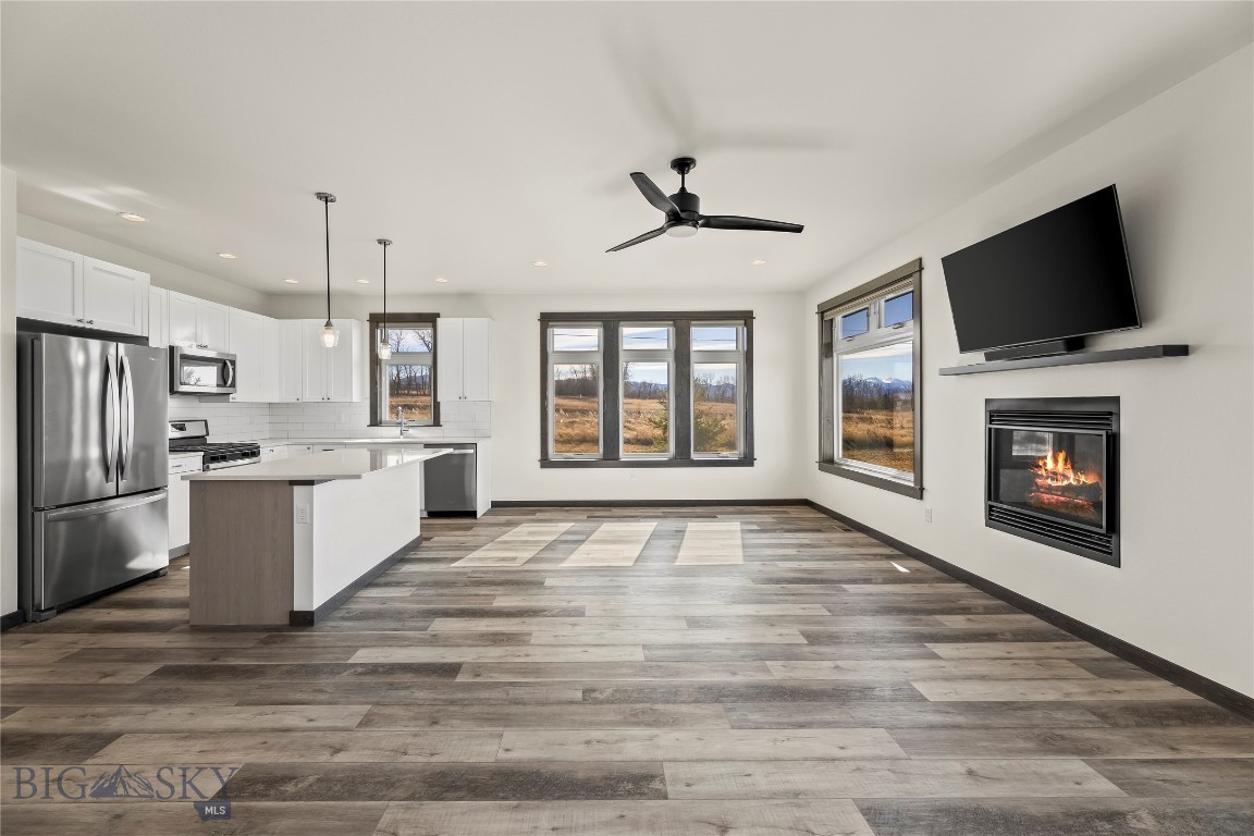 Middle Creek Parklands - Residential