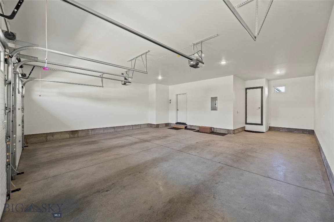 Middle Creek Parklands - Residential