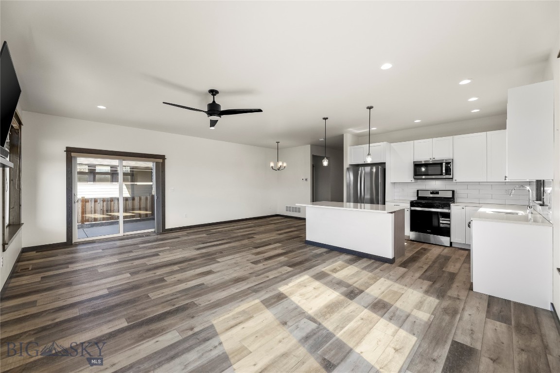 Middle Creek Parklands - Residential