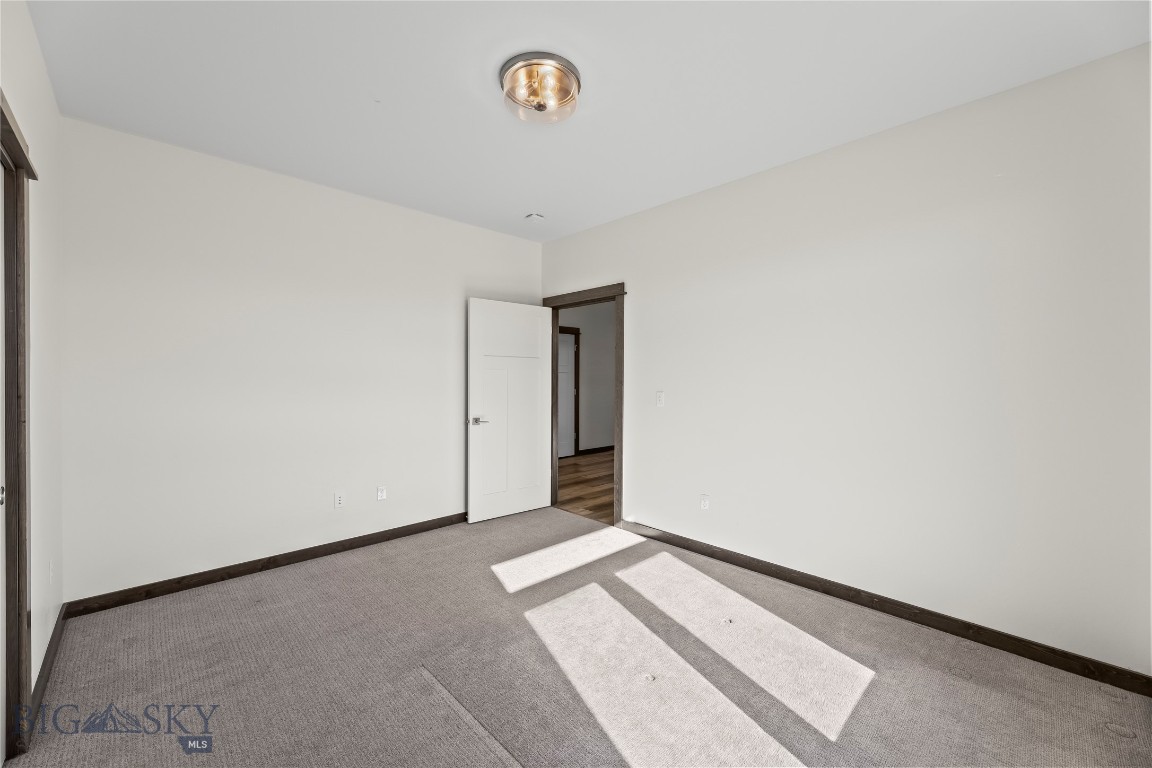 Middle Creek Parklands - Residential