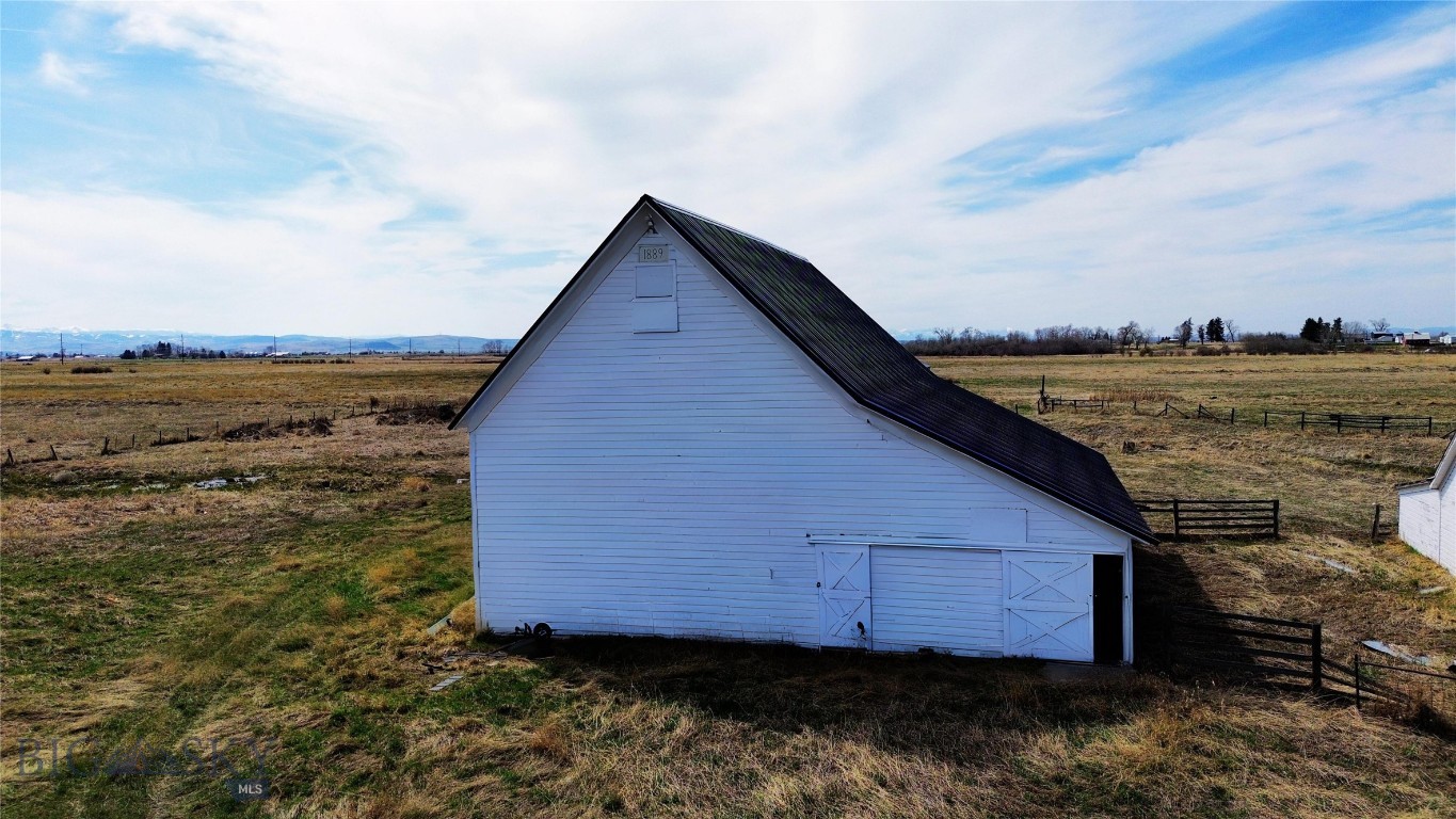 Northwest Crossing - Land