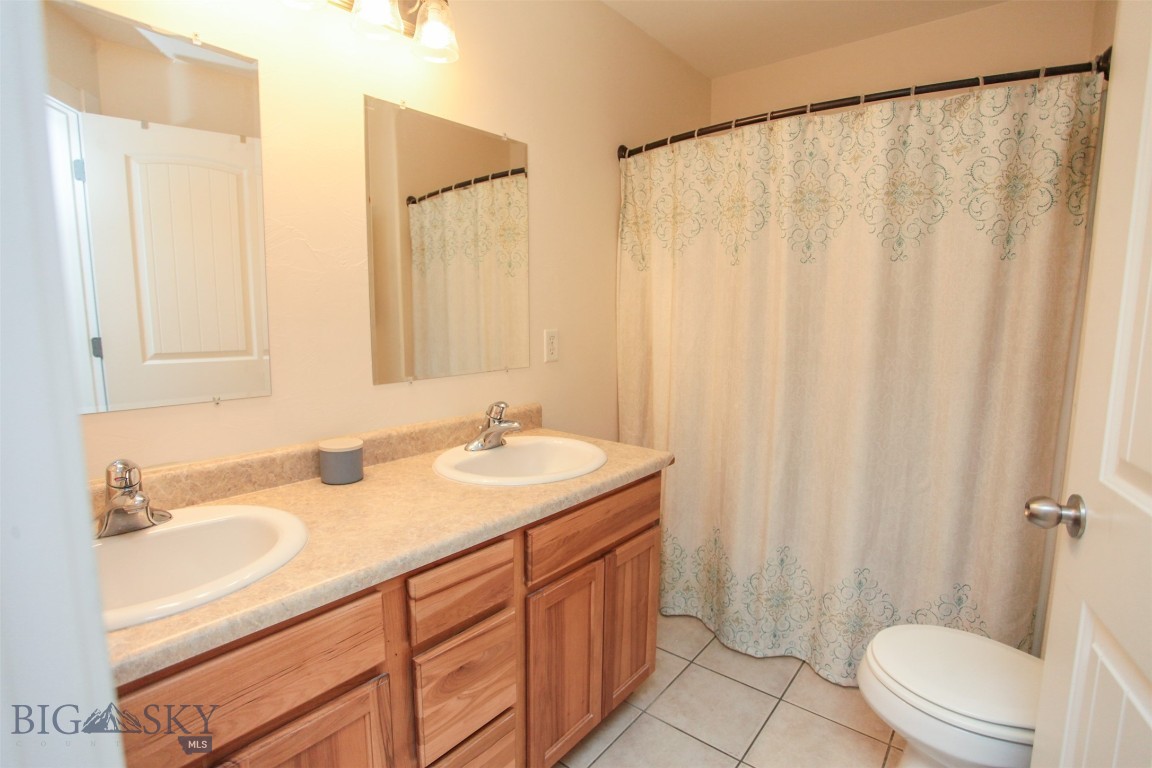 Belgrade, Montana 59714, United States, 3 Bedrooms Bedrooms, ,2 BathroomsBathrooms,Residential,Contingent,47538