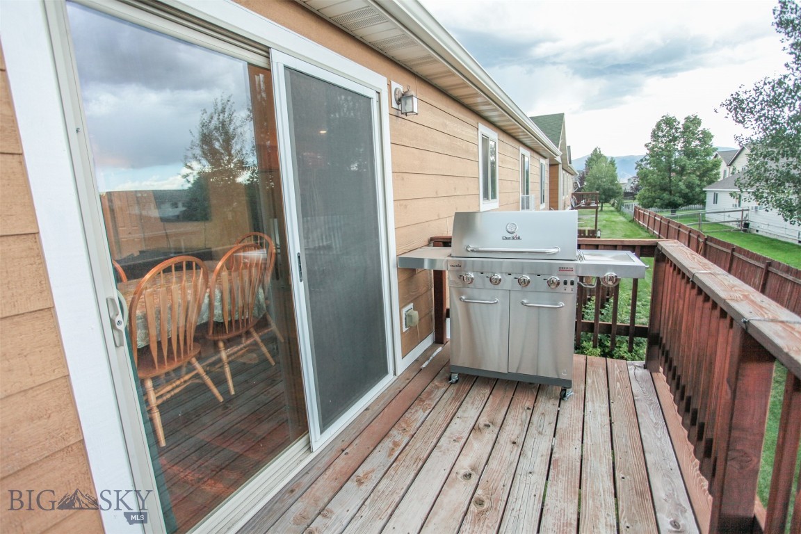 Belgrade, Montana 59714, United States, 3 Bedrooms Bedrooms, ,2 BathroomsBathrooms,Residential,Contingent,47538