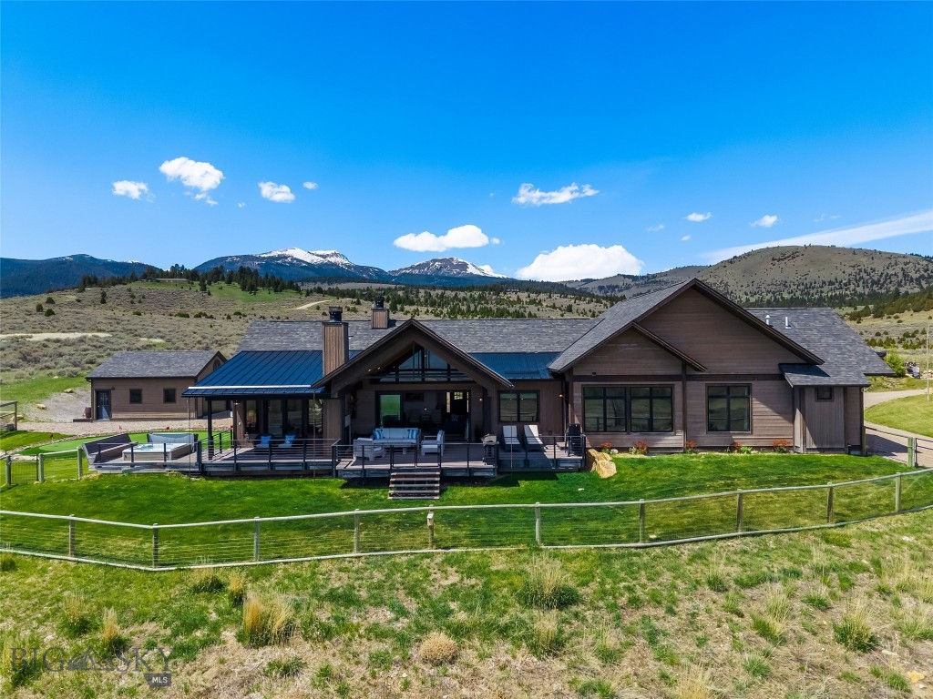 Stone Ridge Views - Residential