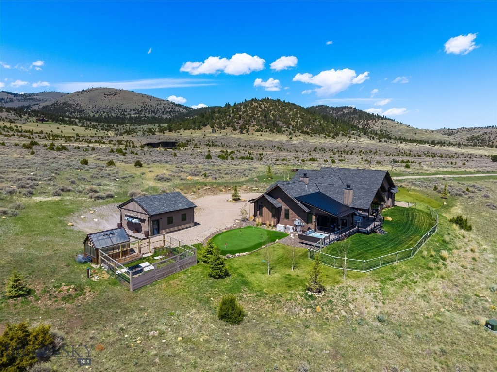 Stone Ridge Views - Residential