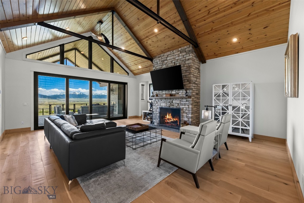 Stone Ridge Views - Residential