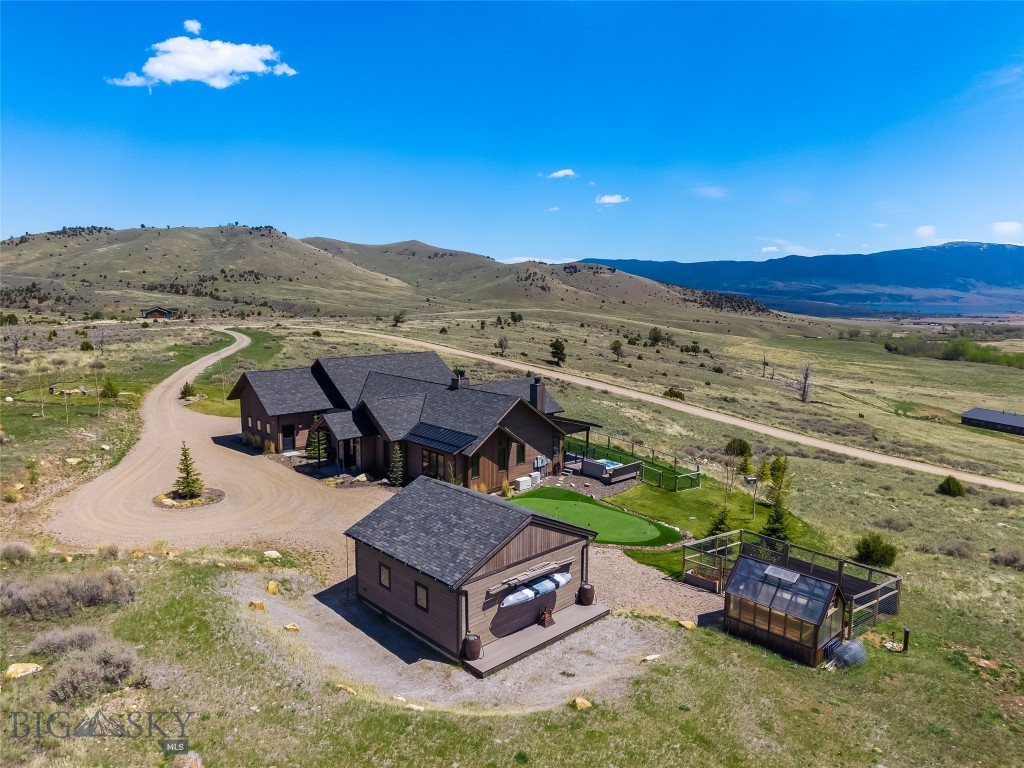 Stone Ridge Views - Residential