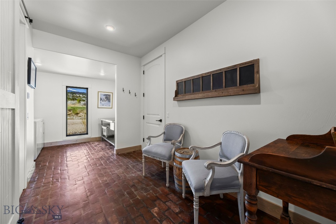 Stone Ridge Views - Residential