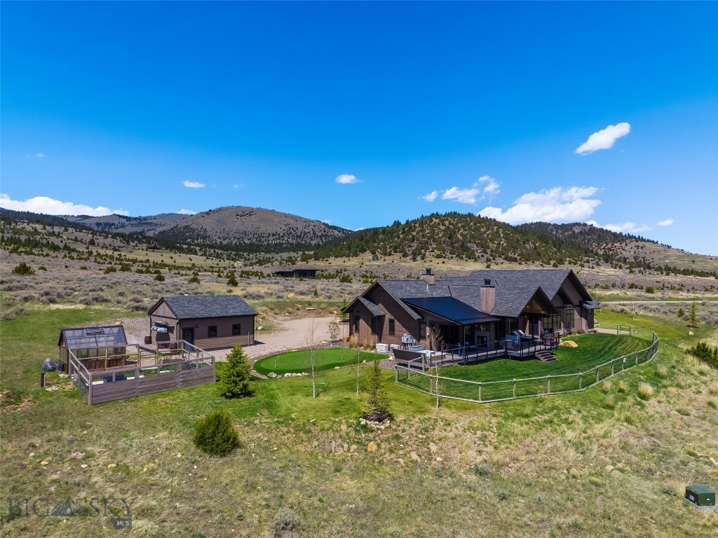 Stone Ridge Views - Residential
