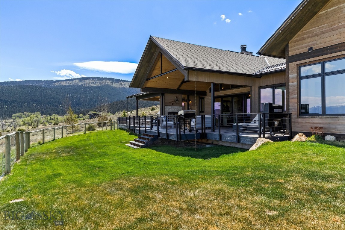 Stone Ridge Views - Residential