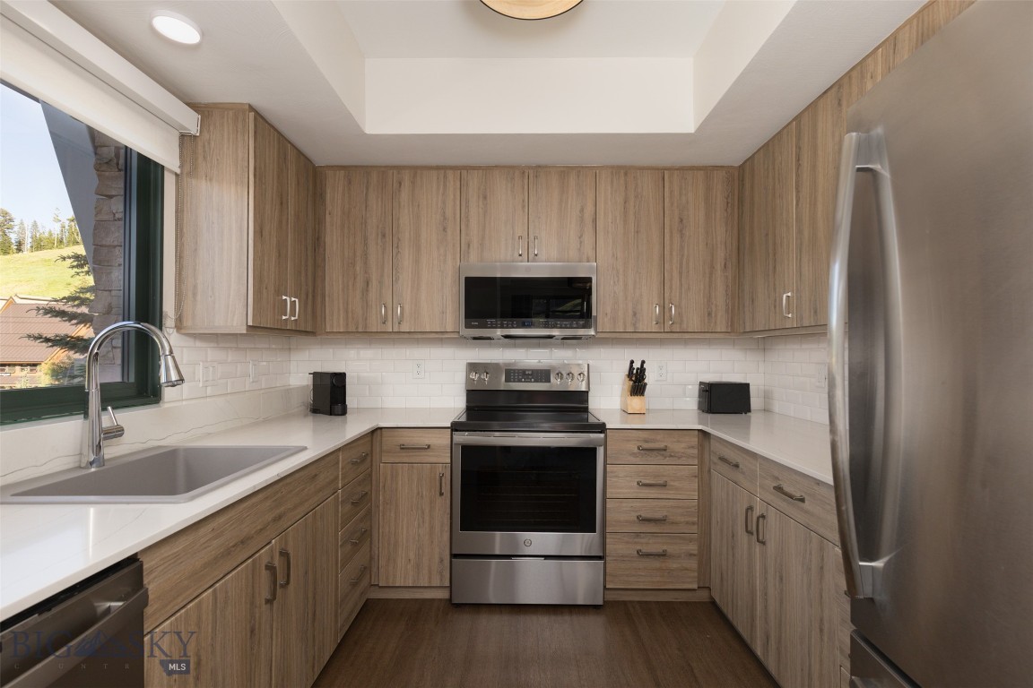 Summit Hotel Condo - Residential