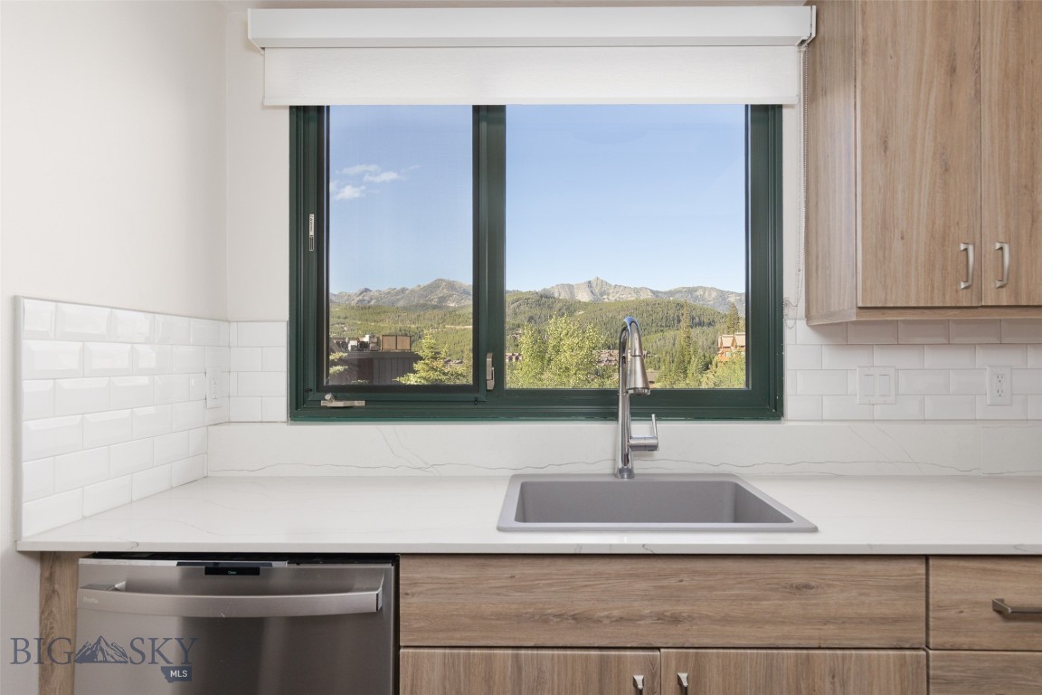 Summit Hotel Condo - Residential