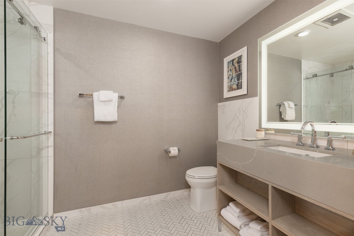 Summit Hotel Condo - Residential