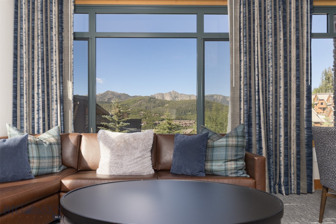 Summit Hotel Condo - Residential